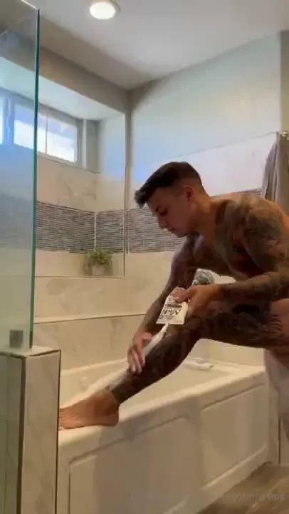 Getting nice and smooth for you can t help but dance twerk and play 