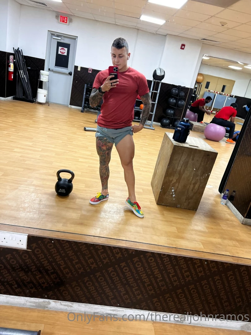 Are we feeling chesty or leggy today 