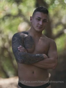 Does the tough look work on me be honest