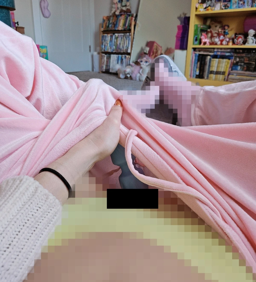 Started some new meds that makes me unbelievably horny even an alpha 