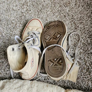 My poor converse aren t going to last much longer maybe i ll sell em part 4