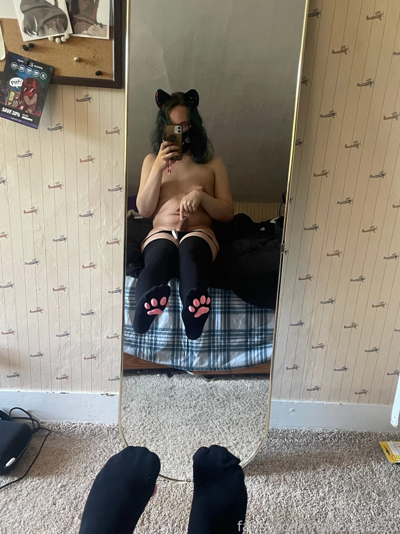 Rawrr local femboy will put on the cat ears for you 3 fyp trans 