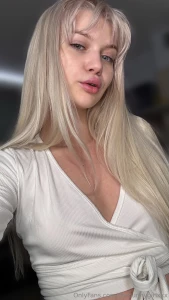 Shall we leave a little secret for a private chat
