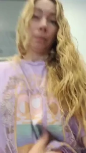 Pedi time and they left me alone for 20 mins swipe