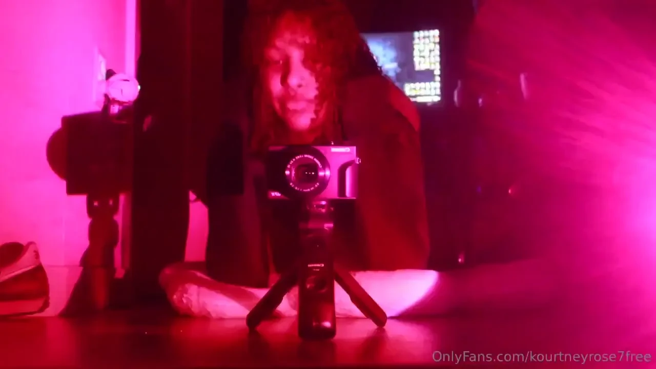 Waiting for you part 704 