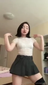 Dancing like a true idol hehe