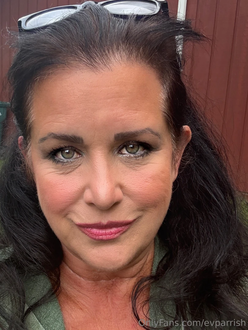 Check your dms for a new video 