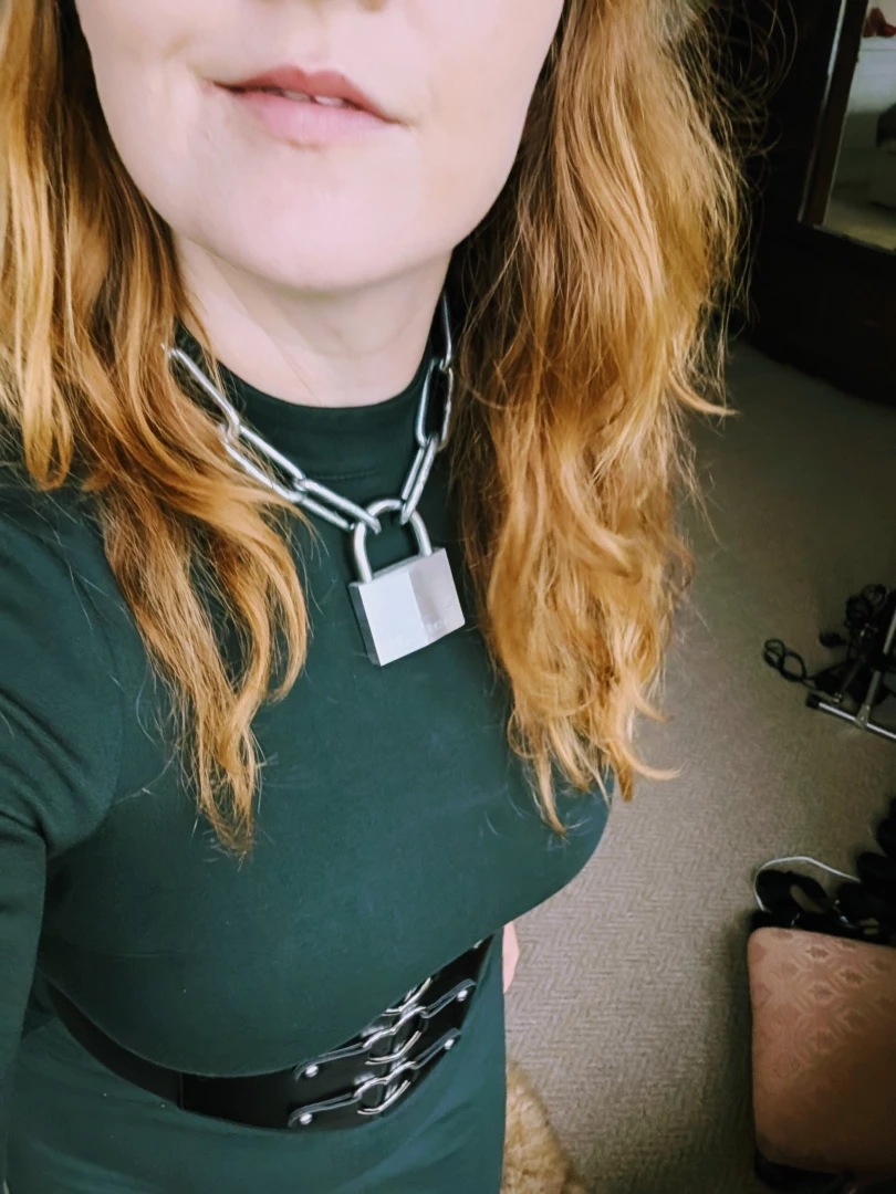 Please vote for me every day in the fetish awards https ukfetishawards 