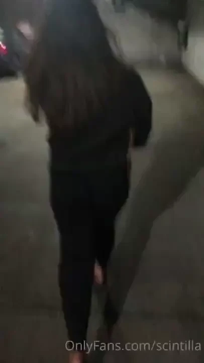 Fabric is a little thin huh 