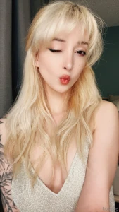 Happy nye sending u all so much love and the most amazing vibes for