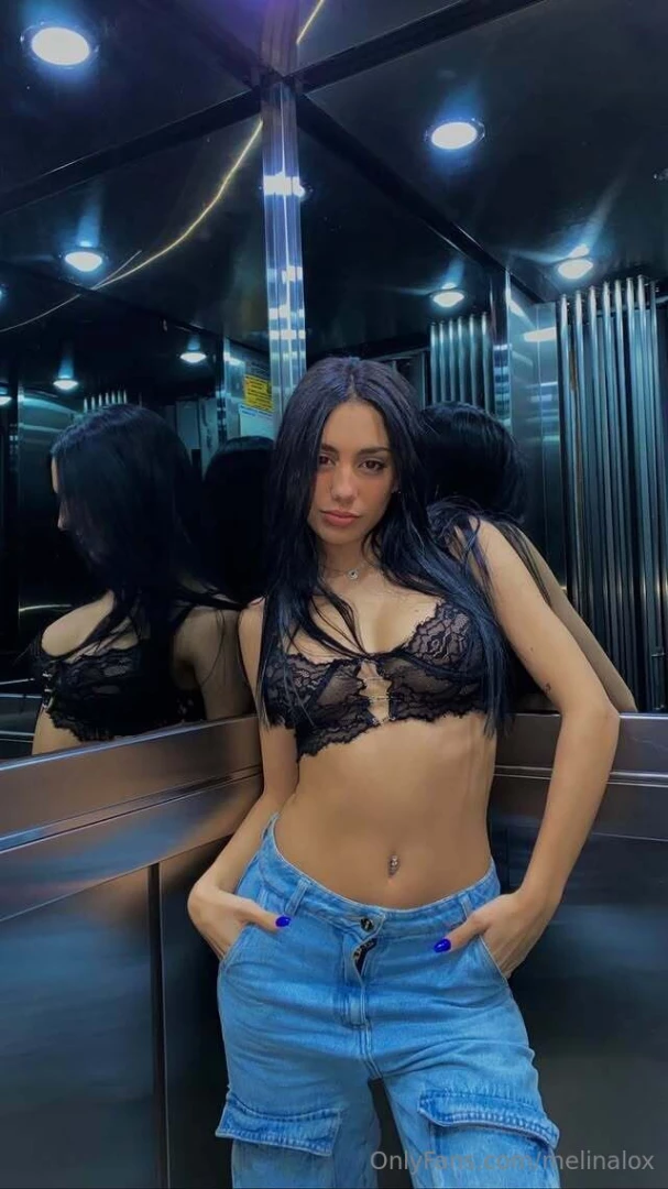 Thinking about doing something here come and join me babe 