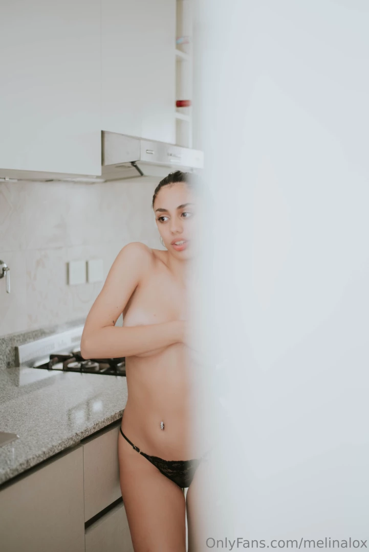 Set the camera up put the lights on me i will record myself having 