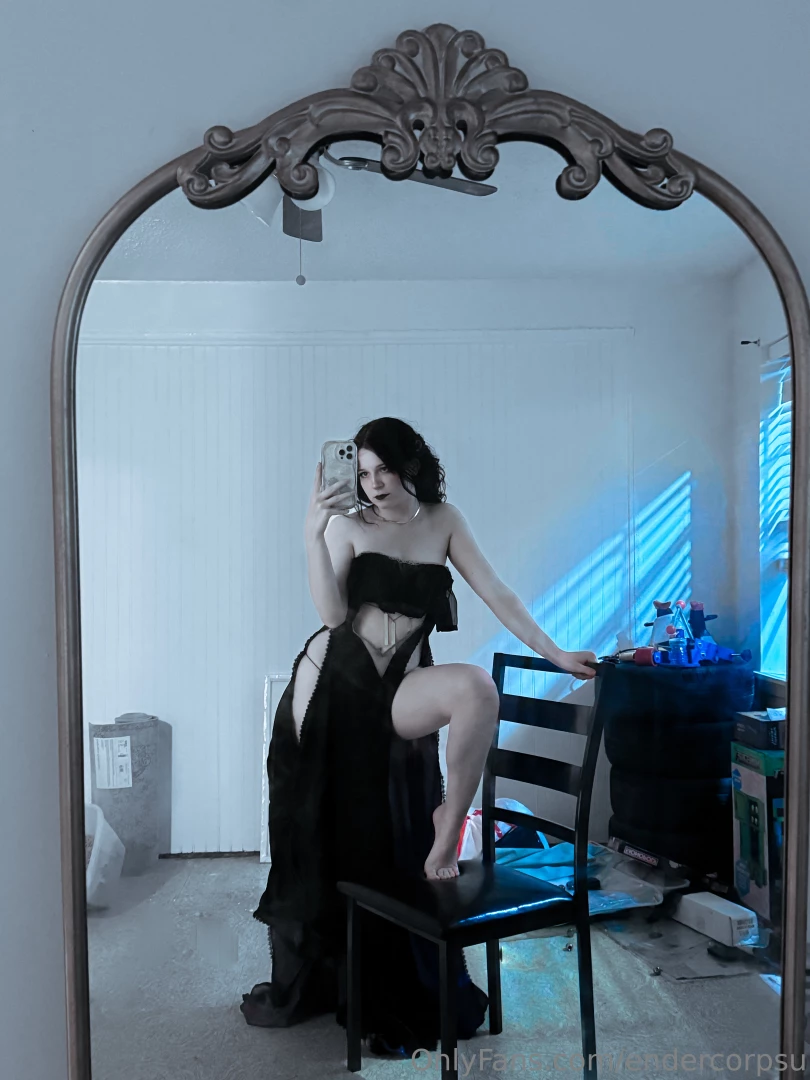 Looking for a vampire gf i promise i won t suck yourblood but i might part 7 