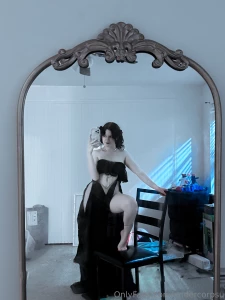 Looking for a vampire gf i promise i won t suck yourblood but i might part 5