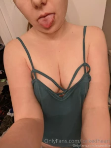 More of a tit guy tip 25 on here to see all of my titty play content