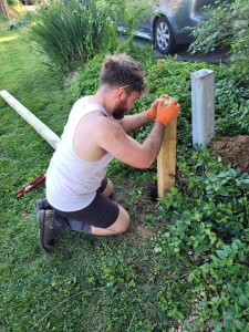 This heat wave so bad i m building fences in my underwear i ve got at