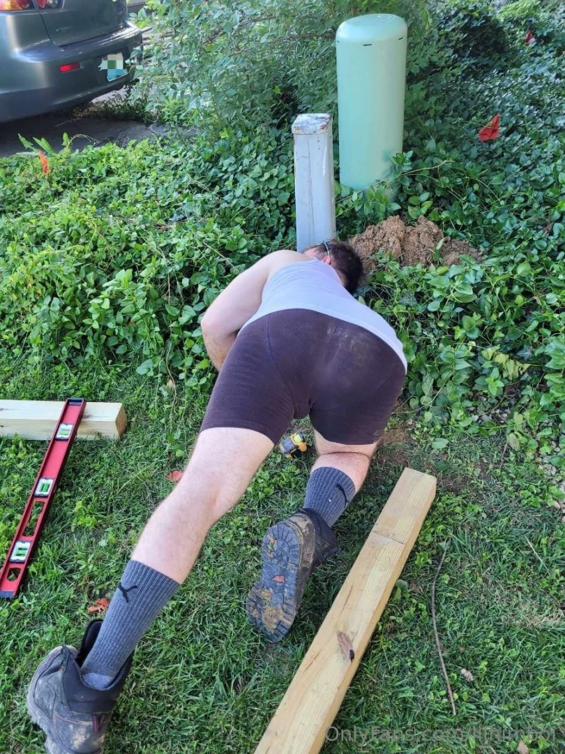 This heat wave so bad i m building fences in my underwear i ve got at part 4 