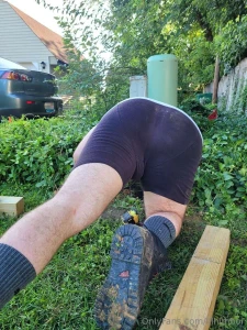 This heat wave so bad i m building fences in my underwear i ve got at part 5