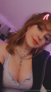Hey im live on twitch rn
