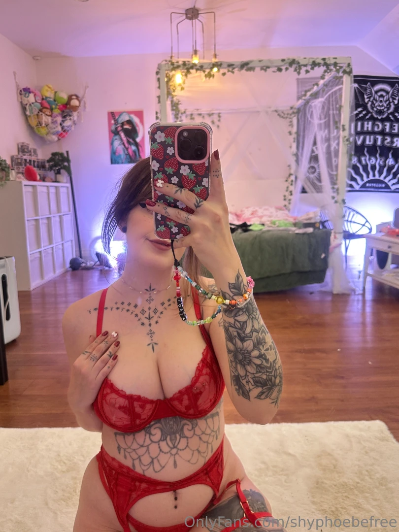 Do i look good in red part 281 