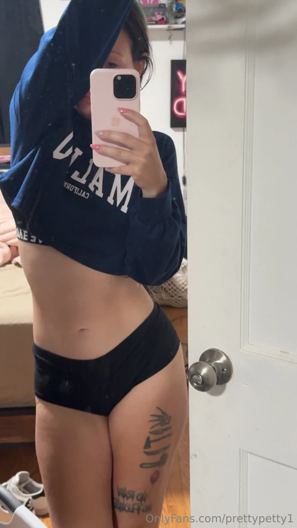 I m tired someone wake me up 