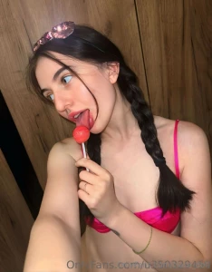 This babe hanna-banana doesn t mind to fuck you tonight hanna-banana part 26