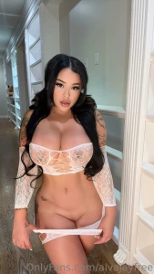 Titty tuesday part 555