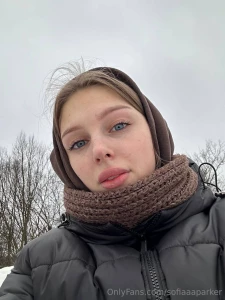 Winter vibes snowboarding day tbh i look cute falling in the snow too