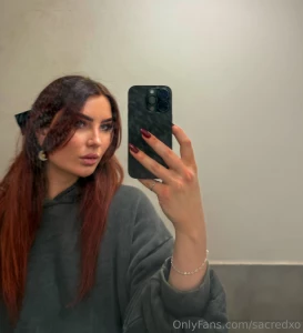 Let me distract you part 401