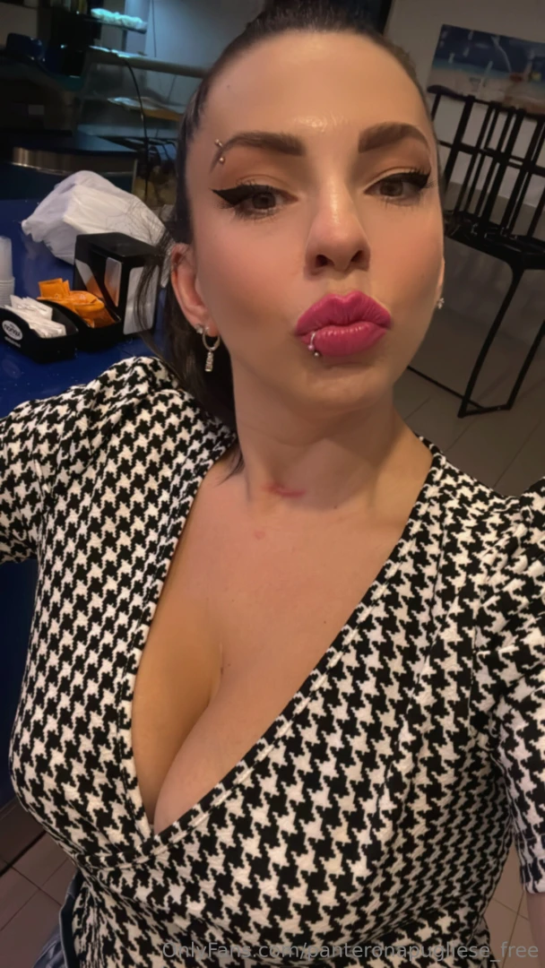 Chi viene a darmi il bacino della buonanotte onlyfans com 