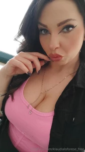 Venerd sera con me su onlyfans com klaudialoforese