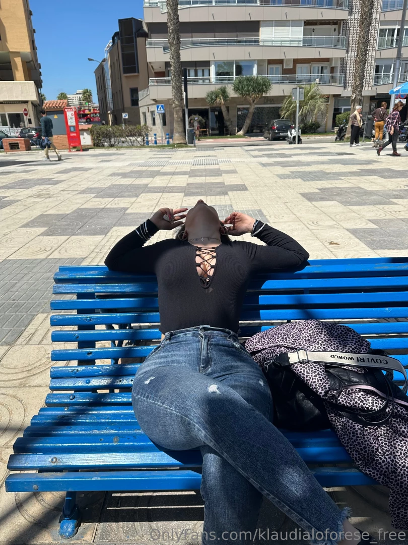 Mood di primo maggio saltami addosso ti aspetto su onlyfans com 