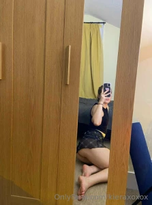 I m not shy i m just waiting for the right moment to show you my