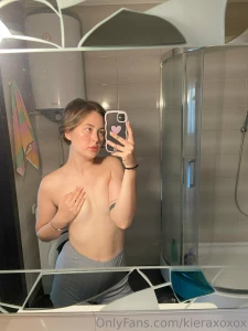 Can t keep mirror selfies on the low