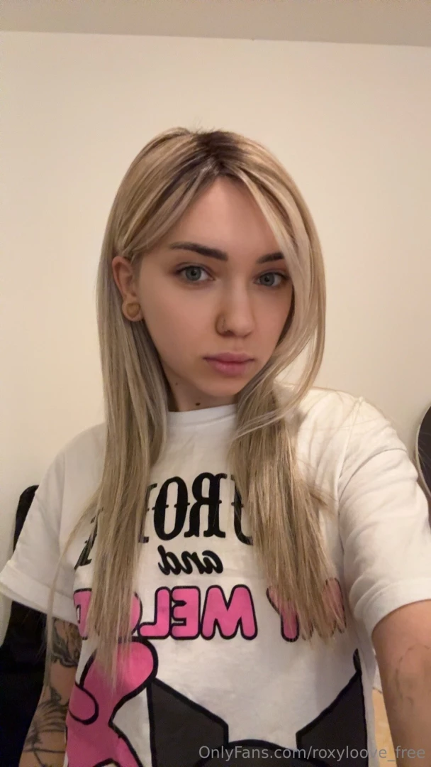 Does this hairstyle look good on me or is natural hair better 