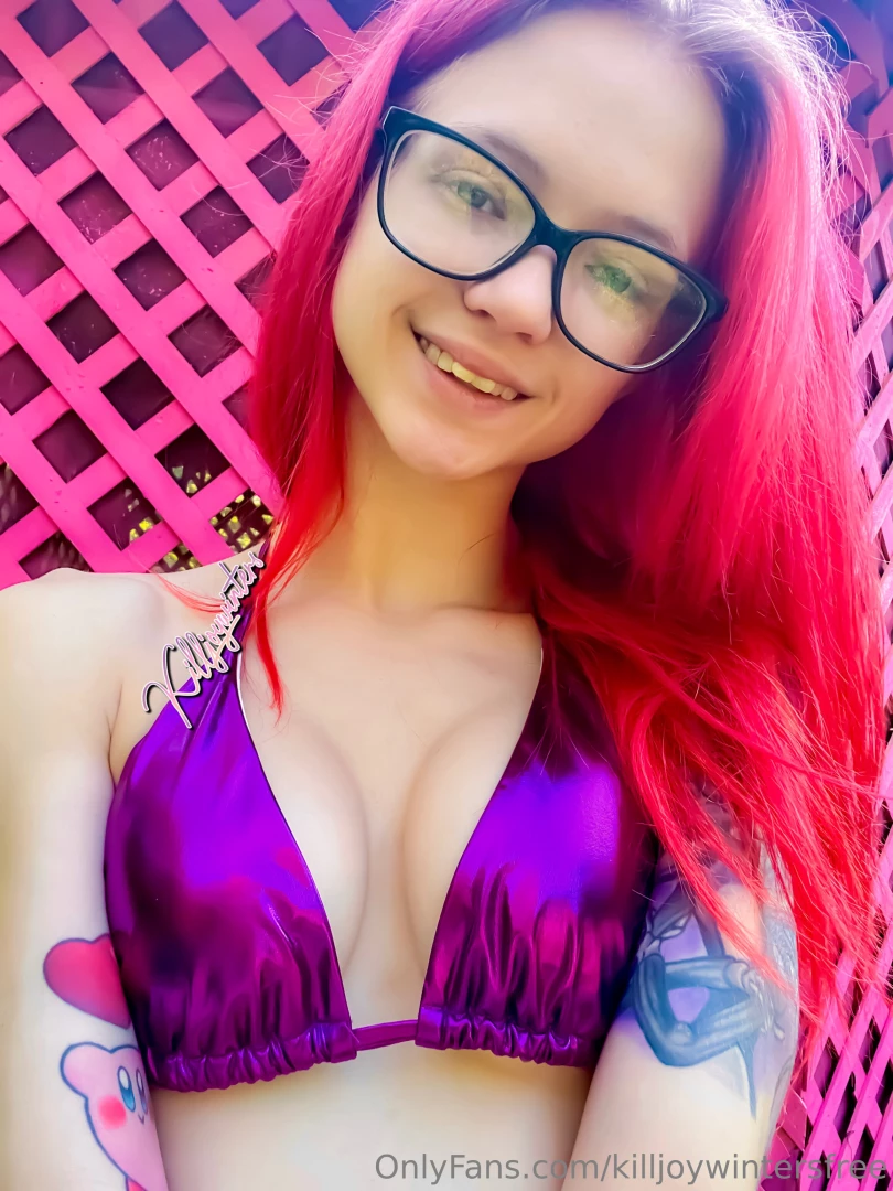 Check your messages i ve been sending some juicy things to it 