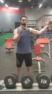 Some gym selfies for all you cuties