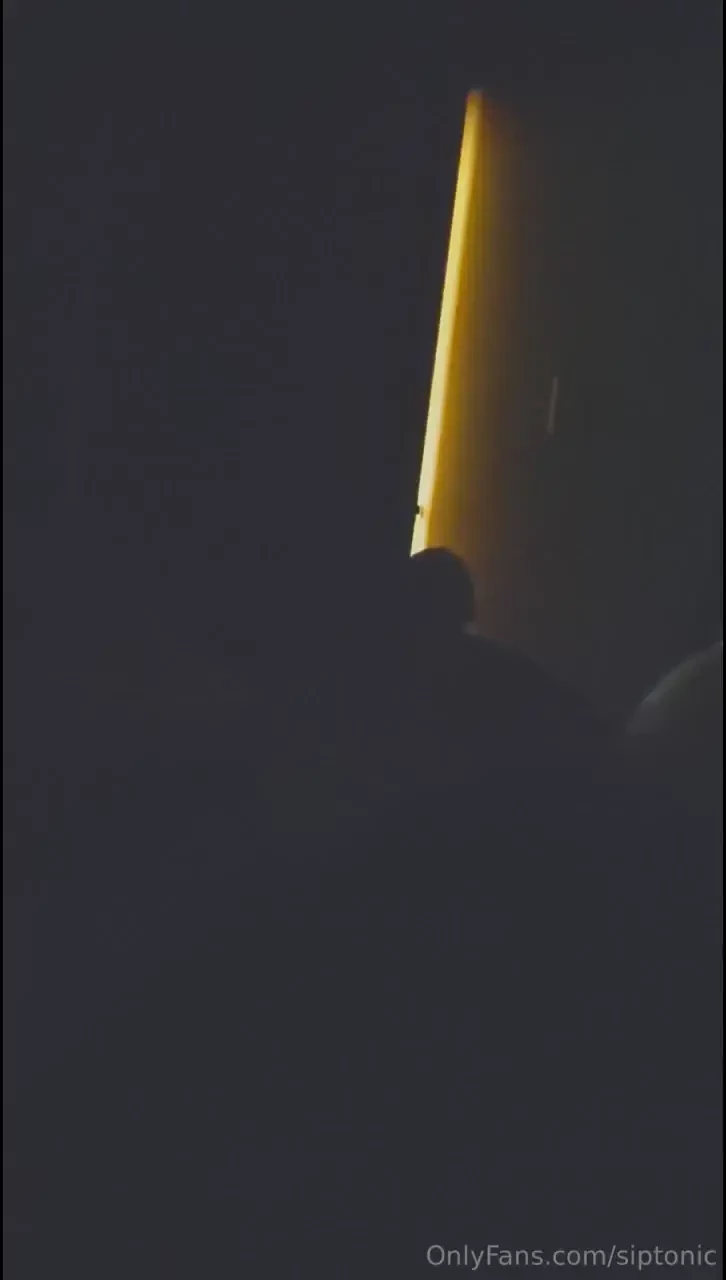 Woke up feeling extra horny but was soooo tired only had a little bit 