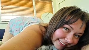 Come here and let me cuddle your cock
