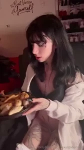 I had a good orgasm with my vibrator wand and then pushed my limits by