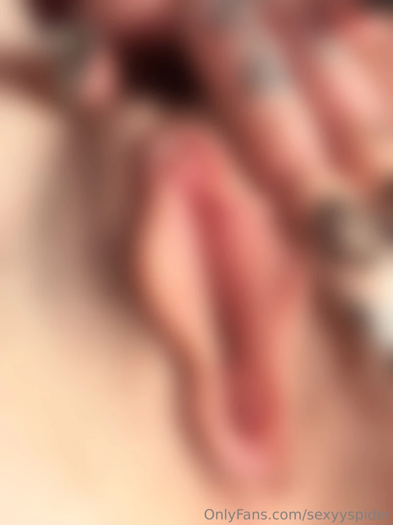 Took pics of my pussy after it got fucked 