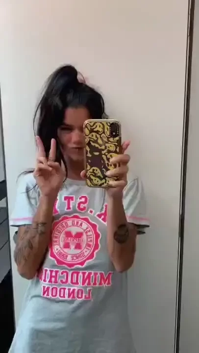 Hi daddyy i just woke up and i have two little videos for youuu have part 1 