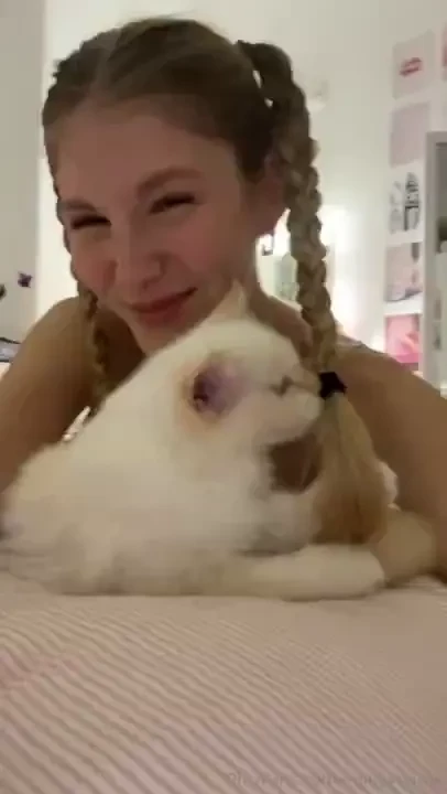 I need somebody to love me as much as i love my kitties 