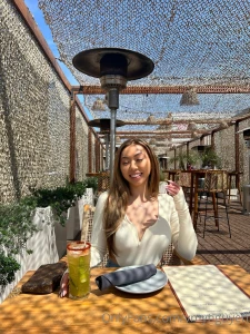 I like to play with my food and my fantasies