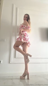 Do you like girls in high heels