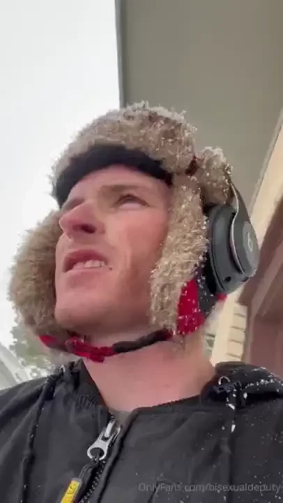 Happy saturday i need cuddles part 1 