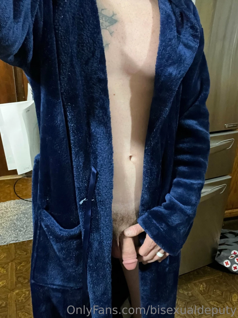 Day off today should i stay in my robe all day 