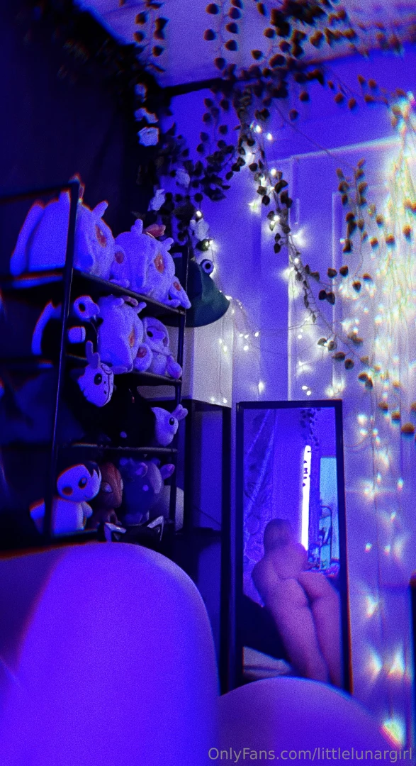 Rearranging my room naked ofc i m so excited for my setup to feel 