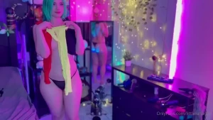 Here s the full bts of the try on video so you can watch me change