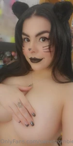 Meow happy halloween tips are much appreciated